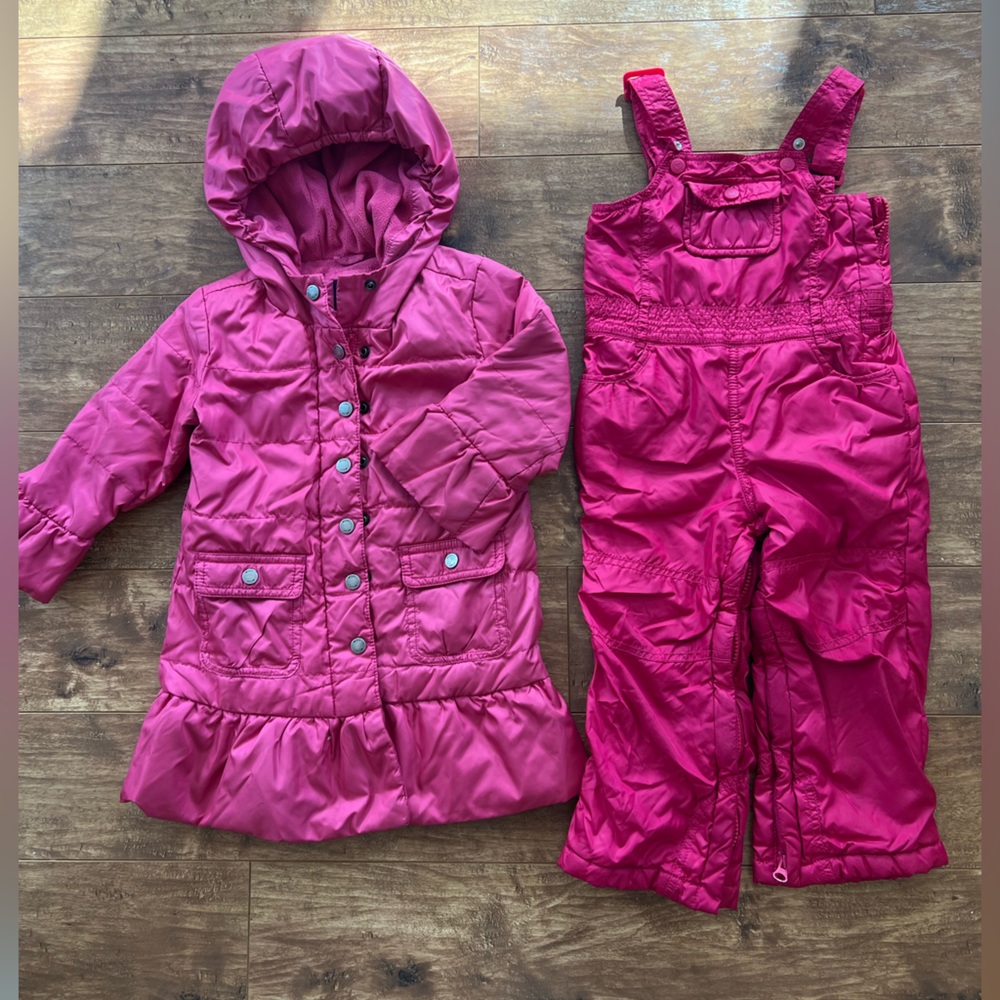 Gap Kids Light weight down pink winter jacket/coat with snow pants size 3-4 set